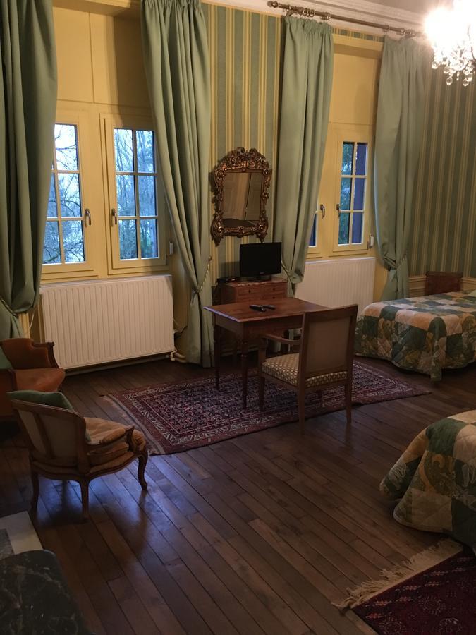 Manoir De La Graviere Panzió Mouzon  Kültér fotó