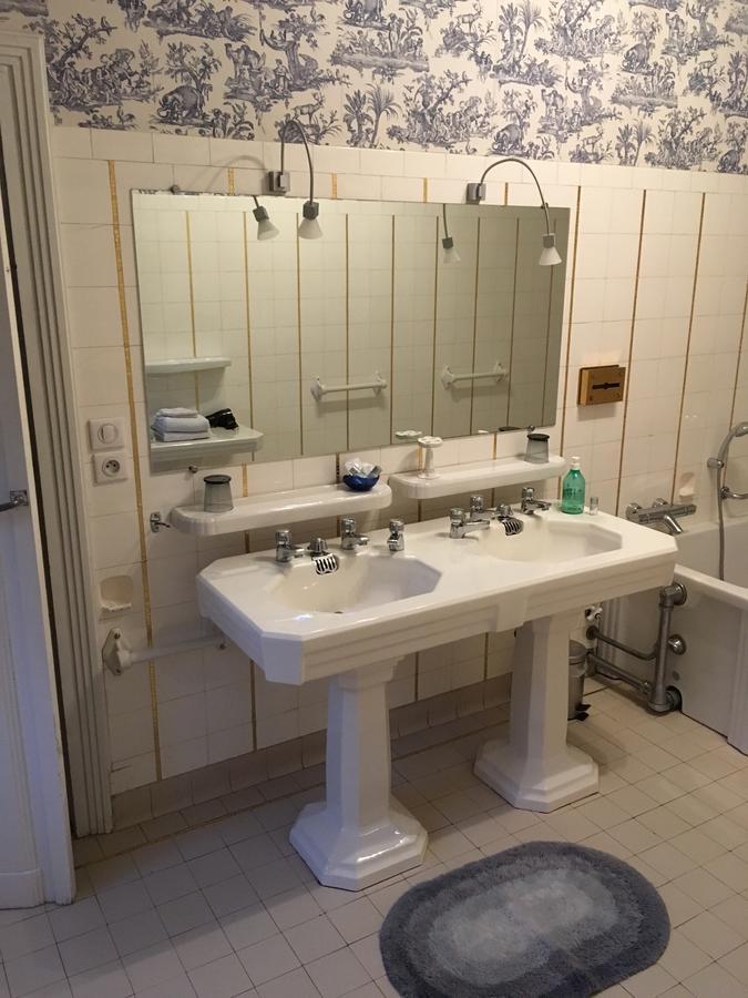 Manoir De La Graviere Panzió Mouzon  Kültér fotó